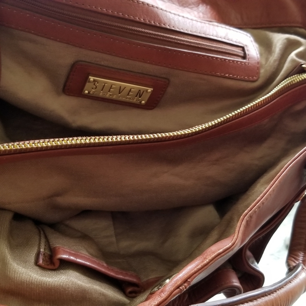 Handbag - Picture 3 of 4